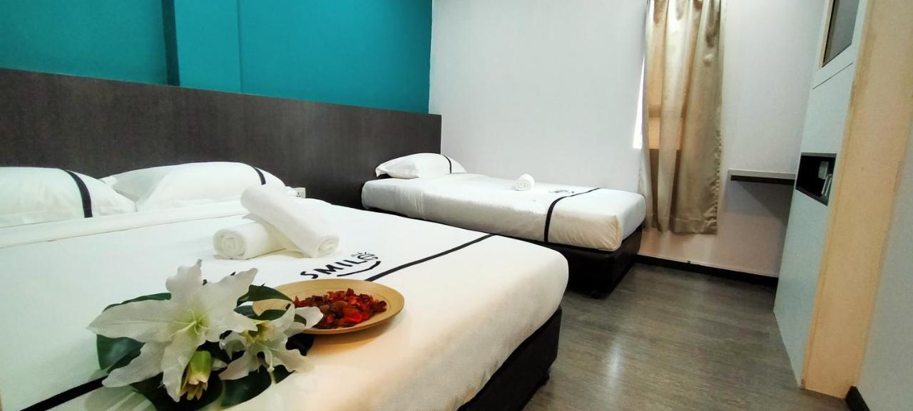 Smile Hotel Petaling Jaya SS2 Buitenkant foto